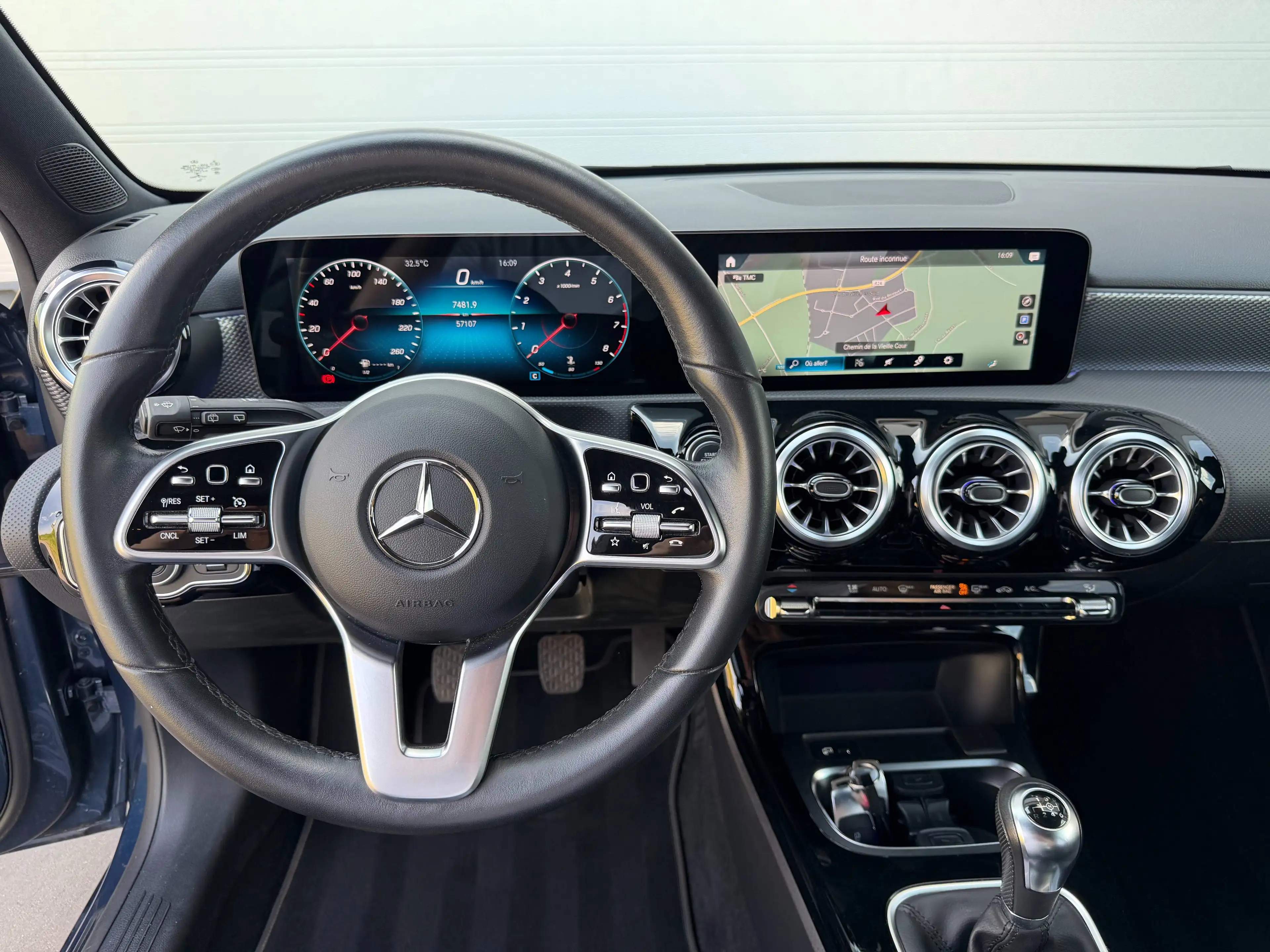 Mercedes-Benz A 180 A 180 Business Solution (EU6AP) — photo 13