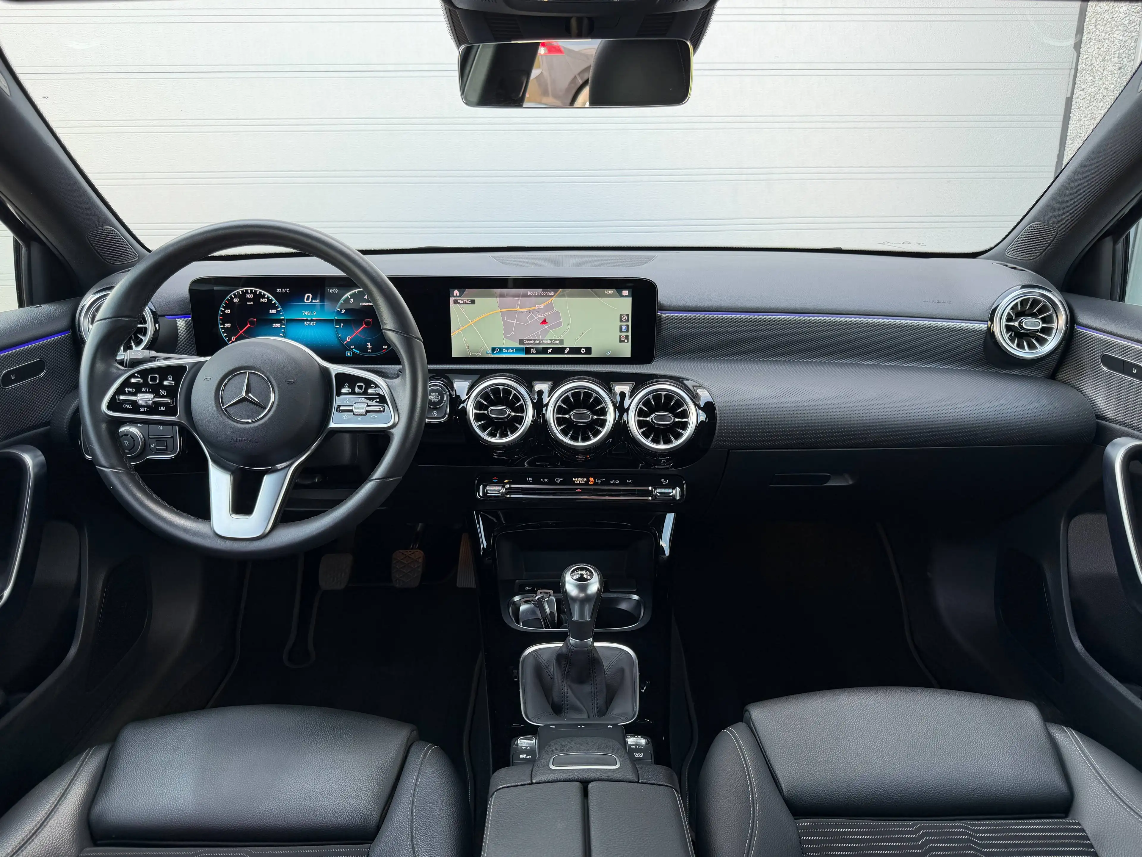 Mercedes-Benz A 180 A 180 Business Solution (EU6AP) — photo 12