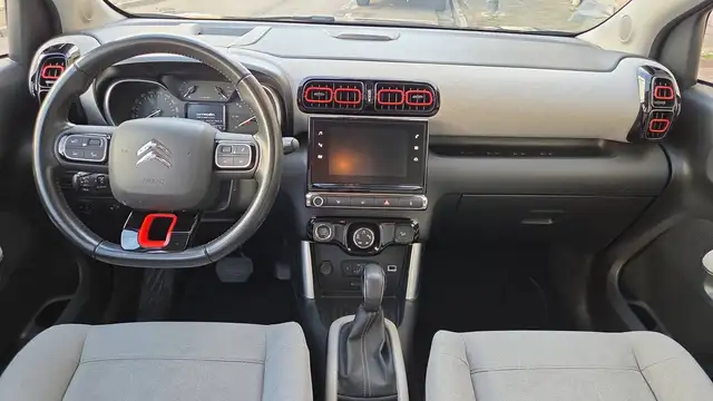 Citroen C3 Aircross view 11