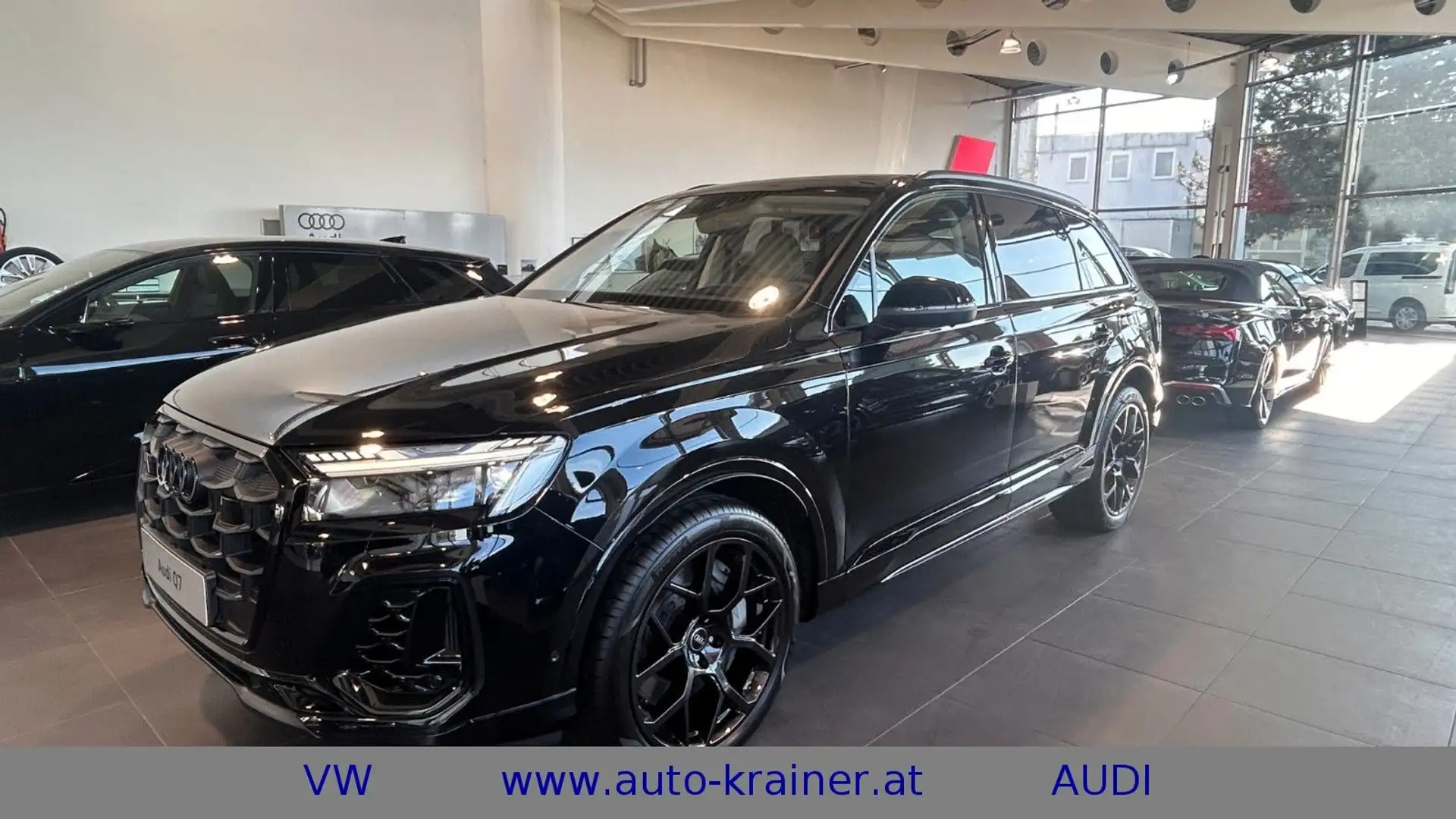 Audi Q7 55 TFSI e quattro S line Schwarz - 1