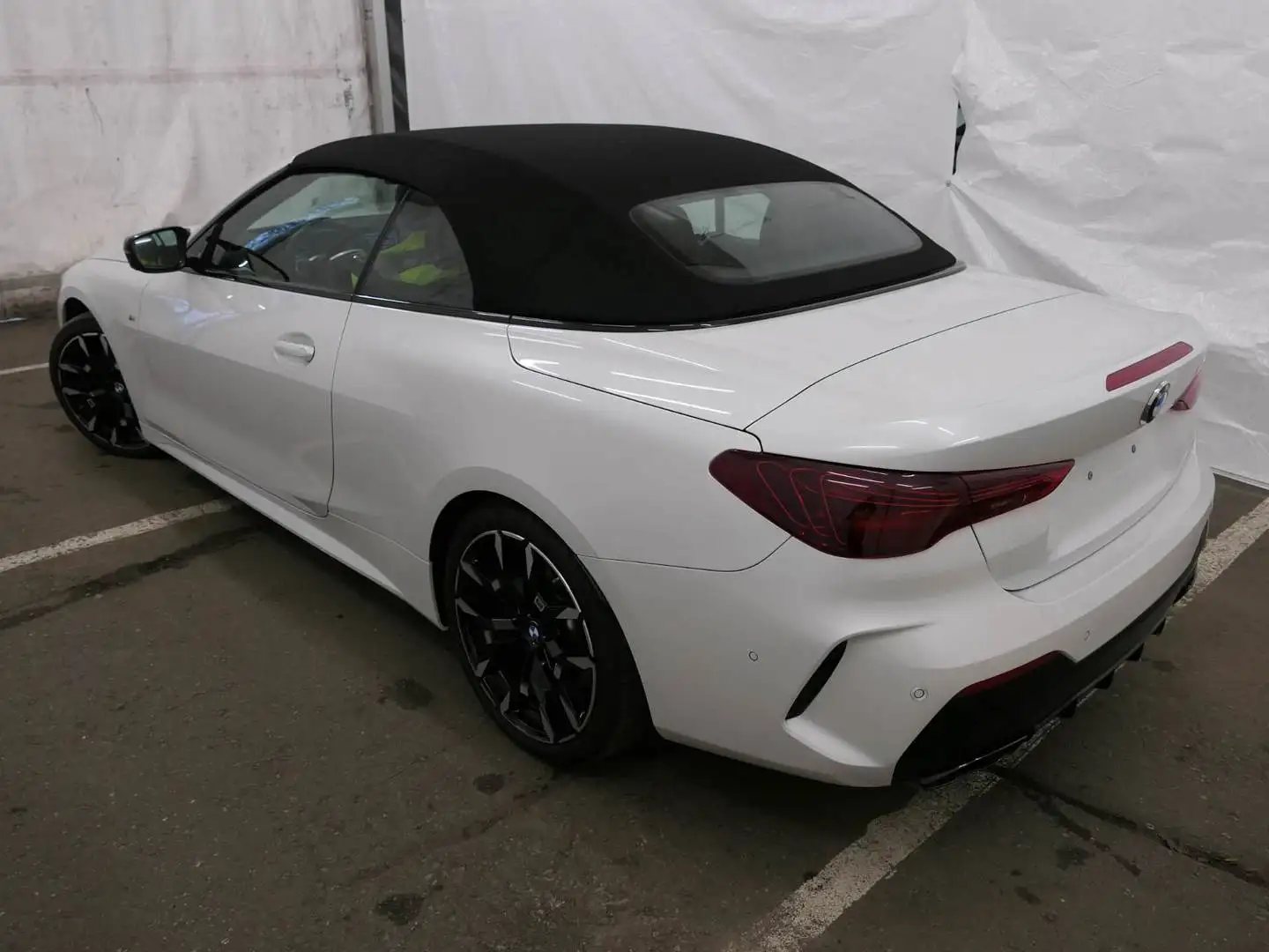 BMW 440 M440i xDrive Cabrio Innovationsp. Sport Aut. RFT Weiß - 2