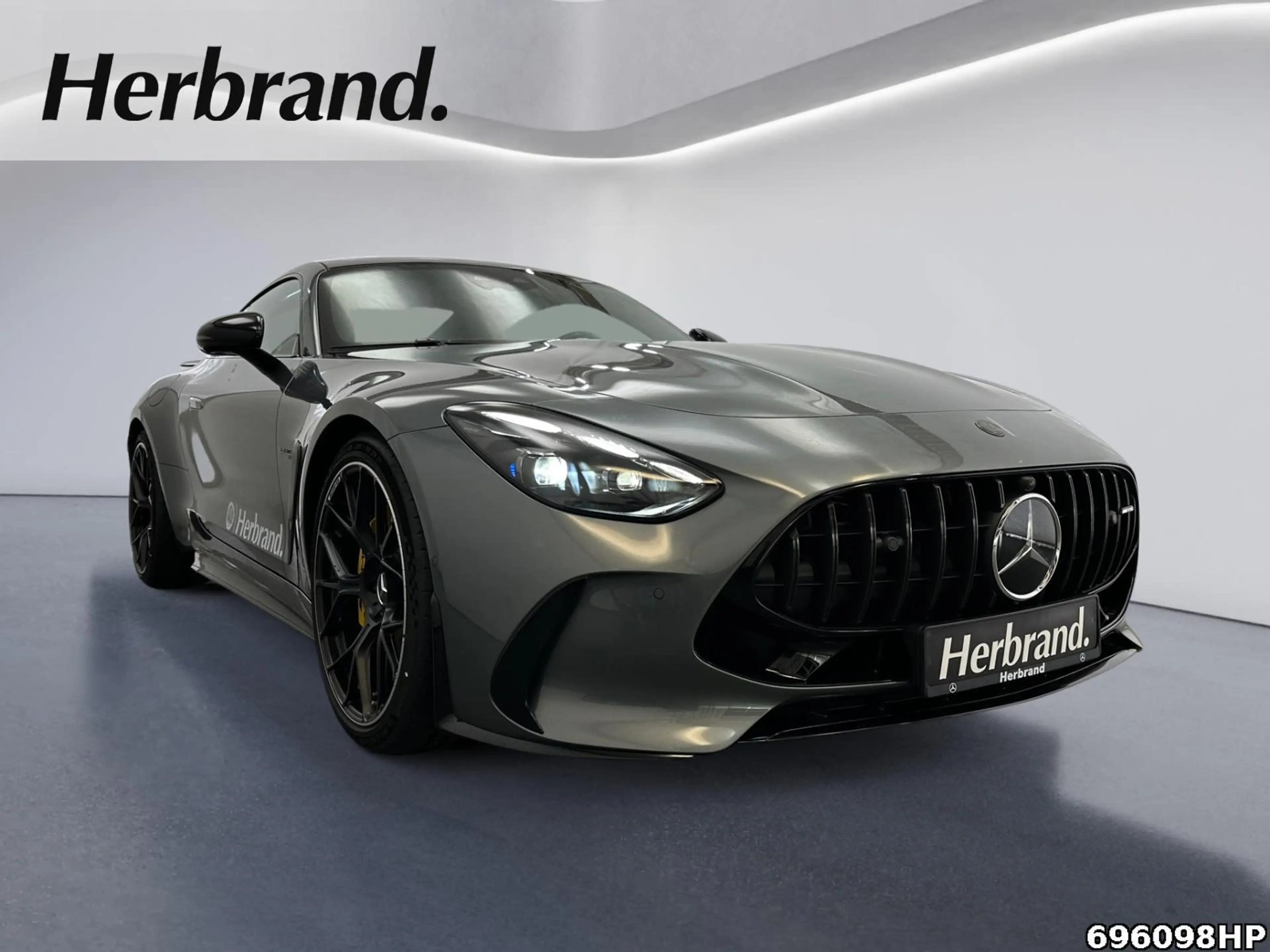 Mercedes-Benz AMG GT 63 4MATIC+ +AERO+NIGHT+MASSAGE+HUD+360°K+ — photo 2