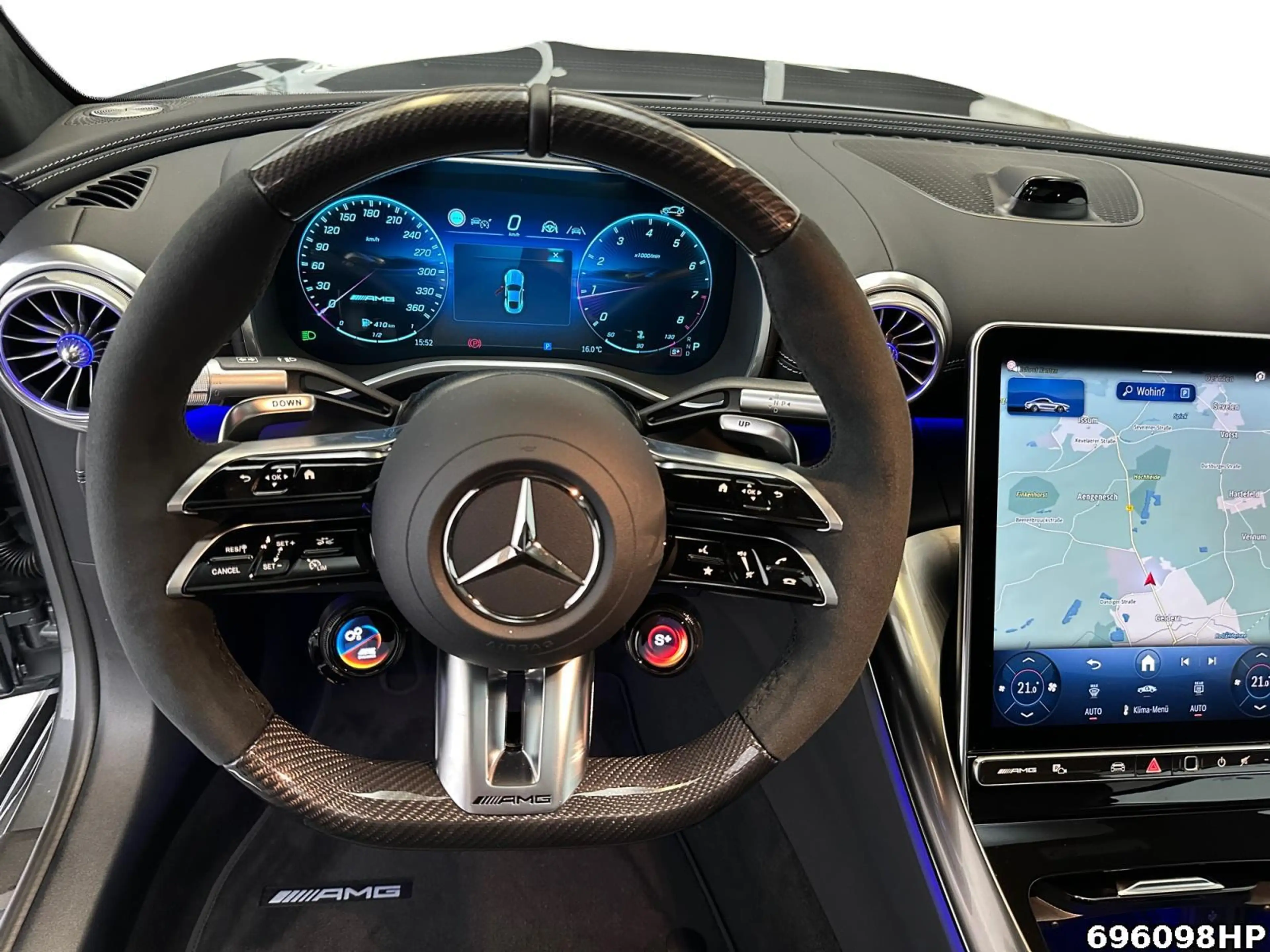 Mercedes-Benz AMG GT 63 4MATIC+ +AERO+NIGHT+MASSAGE+HUD+360°K+ — photo 13