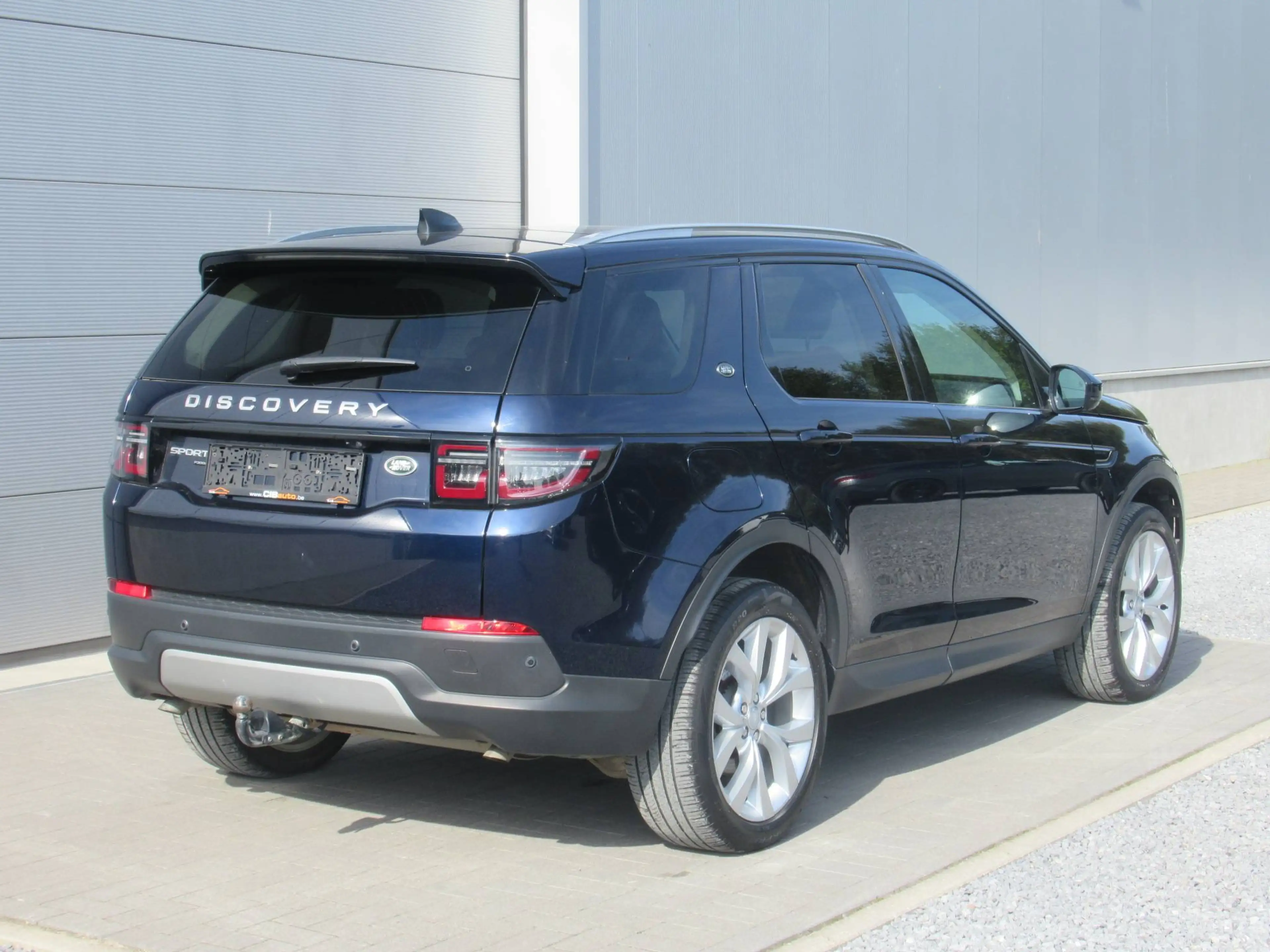 Land Rover Discovery Sport SE P300e / € 16.520 netto / Pano / Leder / Navi / ... — photo 3