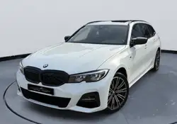 BMW Série 3 serie touring 330e xdrive toit ouvrant attelage carplay