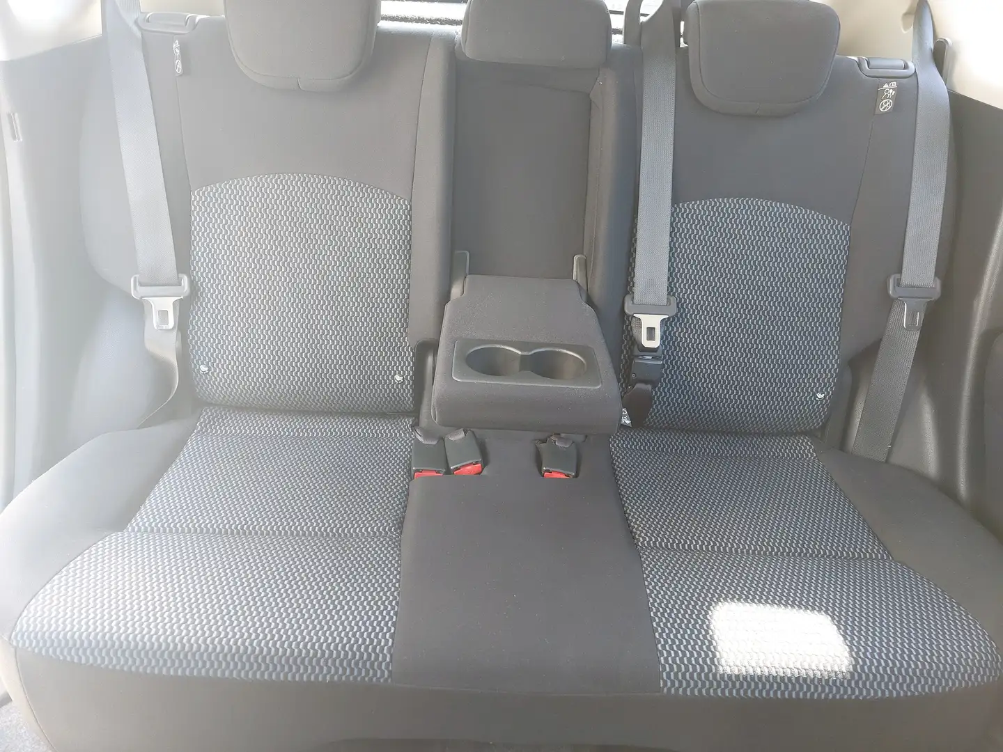 Nissan Note Note 1.2 Acenta, 360°-Kamera Navi. Klimaautom. Schwarz - 2