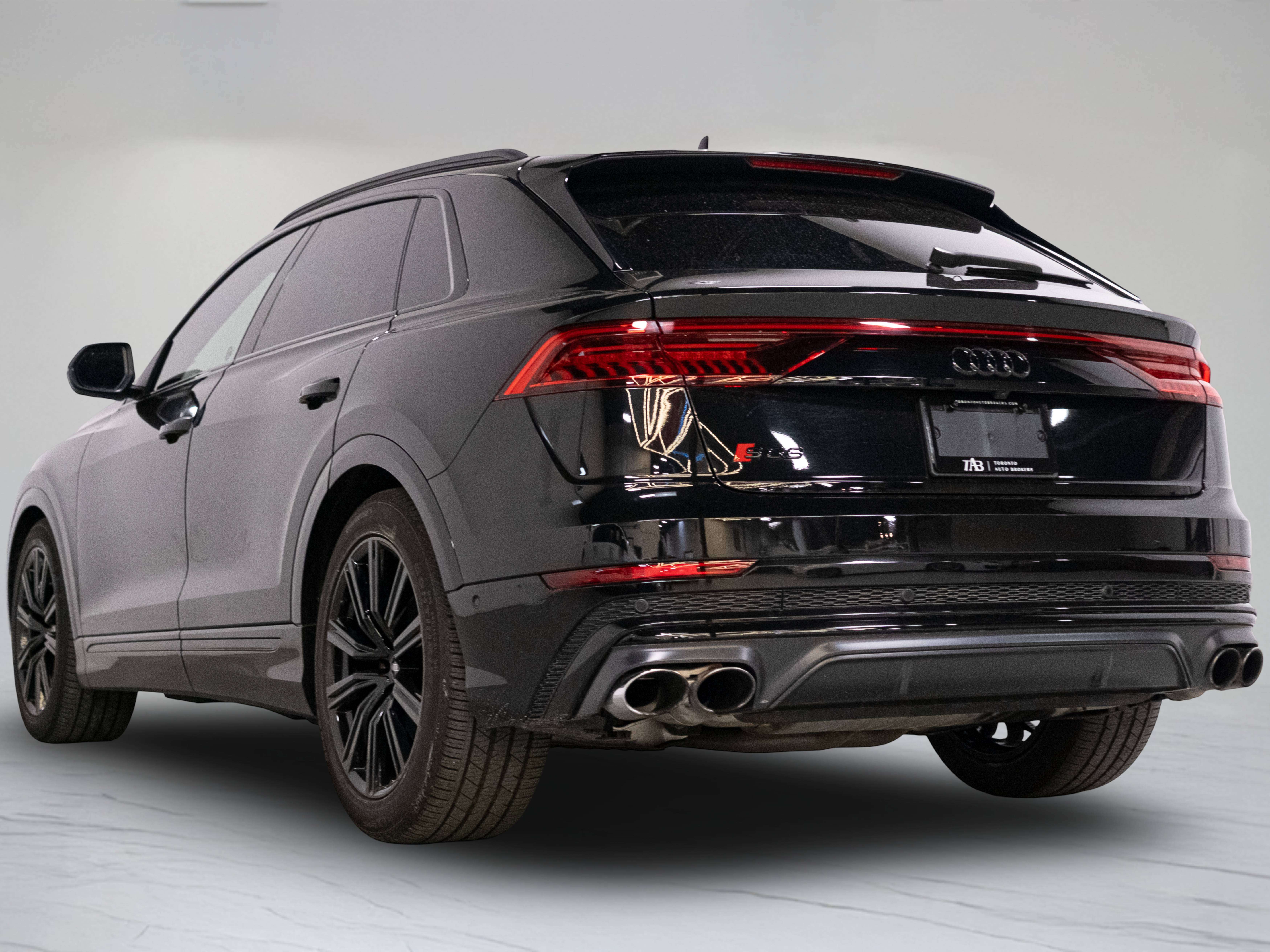 2022 Audi SQ8