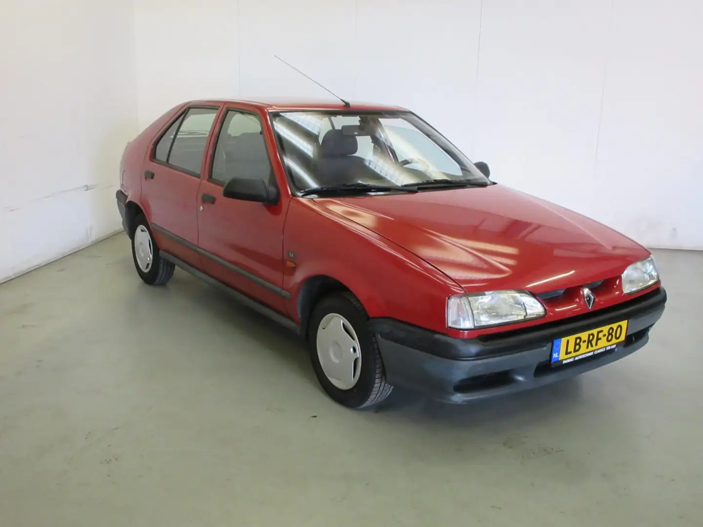 Renault 19 1.4 RL, 5 Drs Youngtimer. N.a.p.,1 jaar garanti Rojo - 2