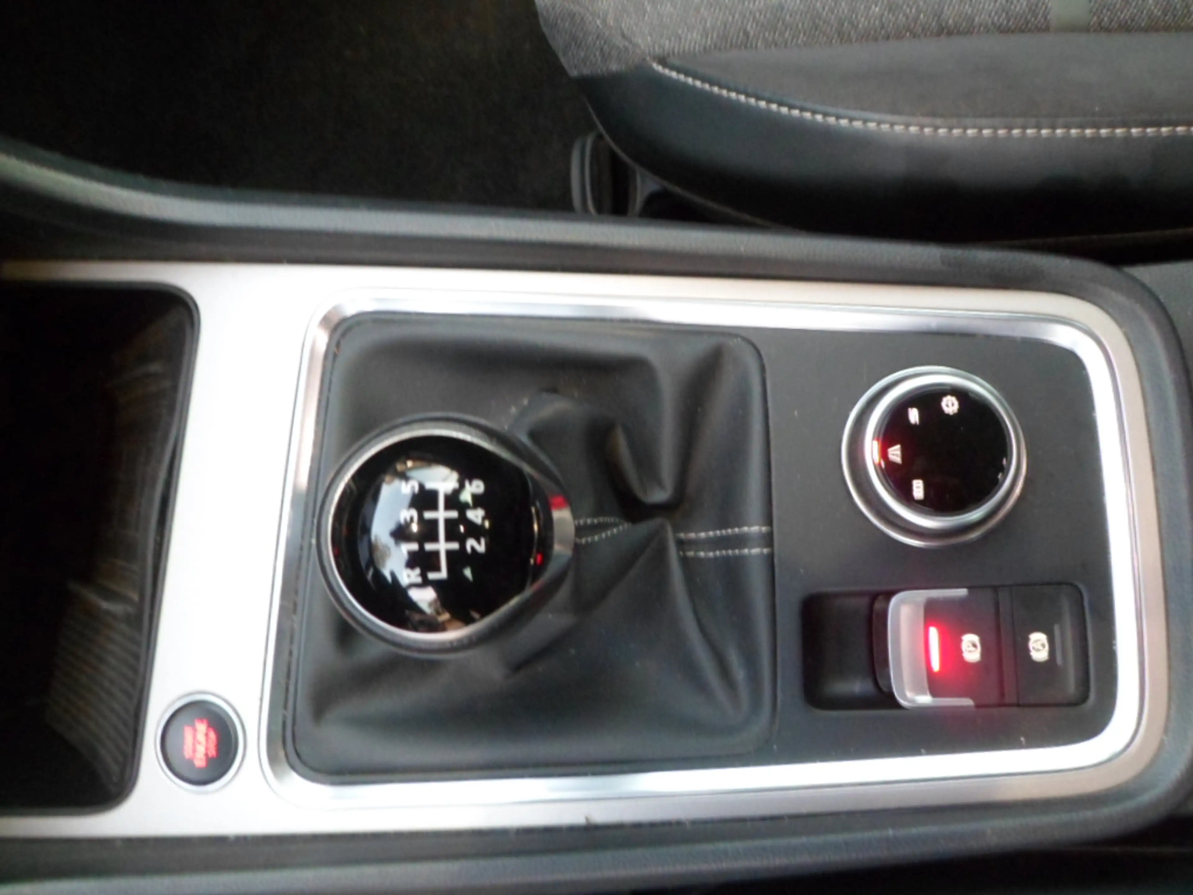 SEAT Ateca Xperience 1.5 Motor *AUS 1. HAND; TOP ZUSTAND; NAVI* — photo 11