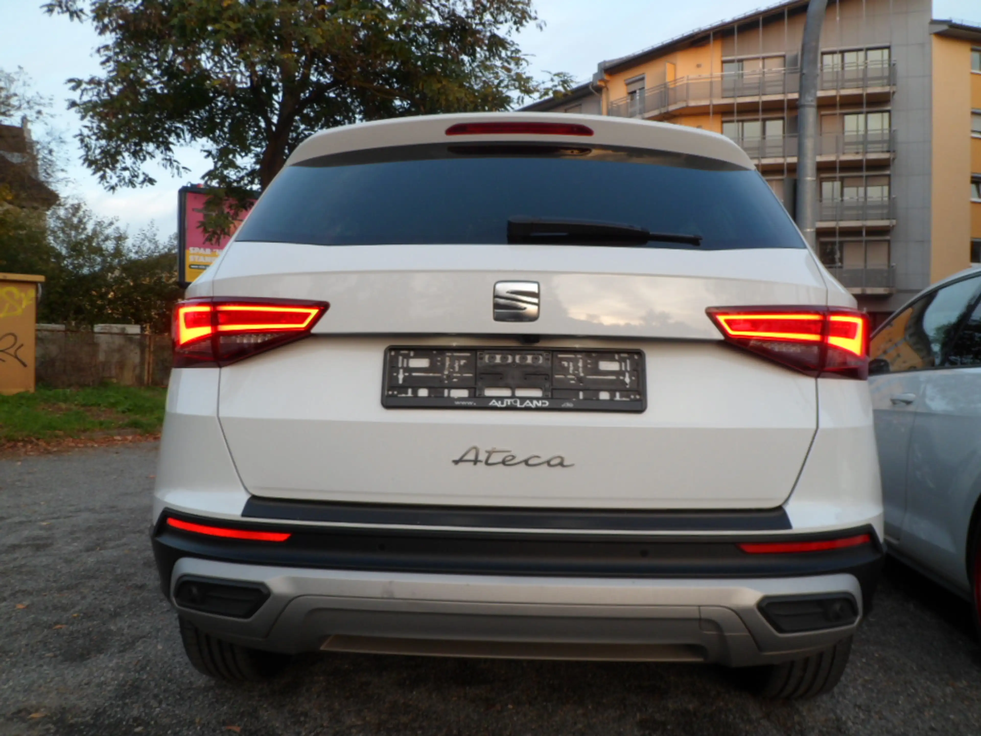 SEAT Ateca Xperience 1.5 Motor *AUS 1. HAND; TOP ZUSTAND; NAVI* — photo 7
