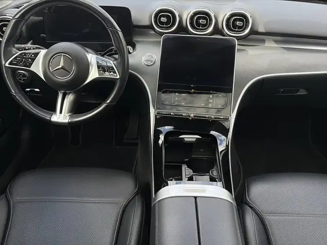 Mercedes-Benz C-Class view 16