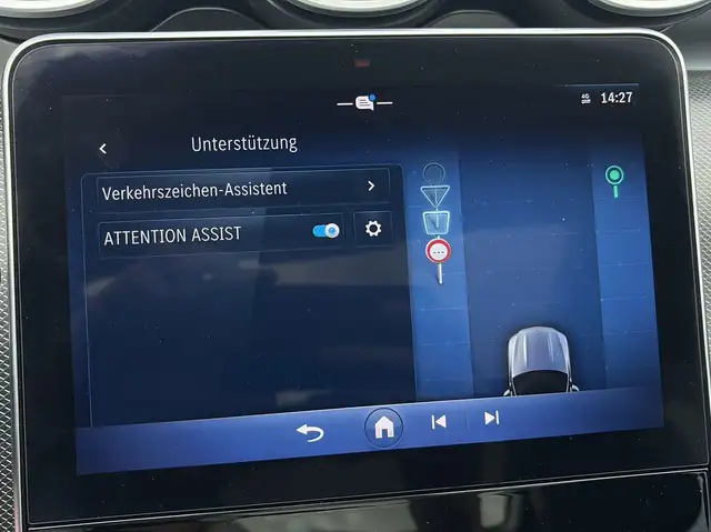 Mercedes-Benz C-Class view 25