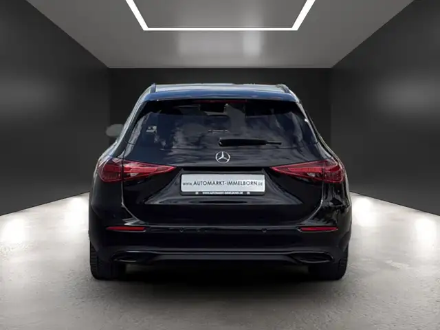 Mercedes-Benz C-Class view 10