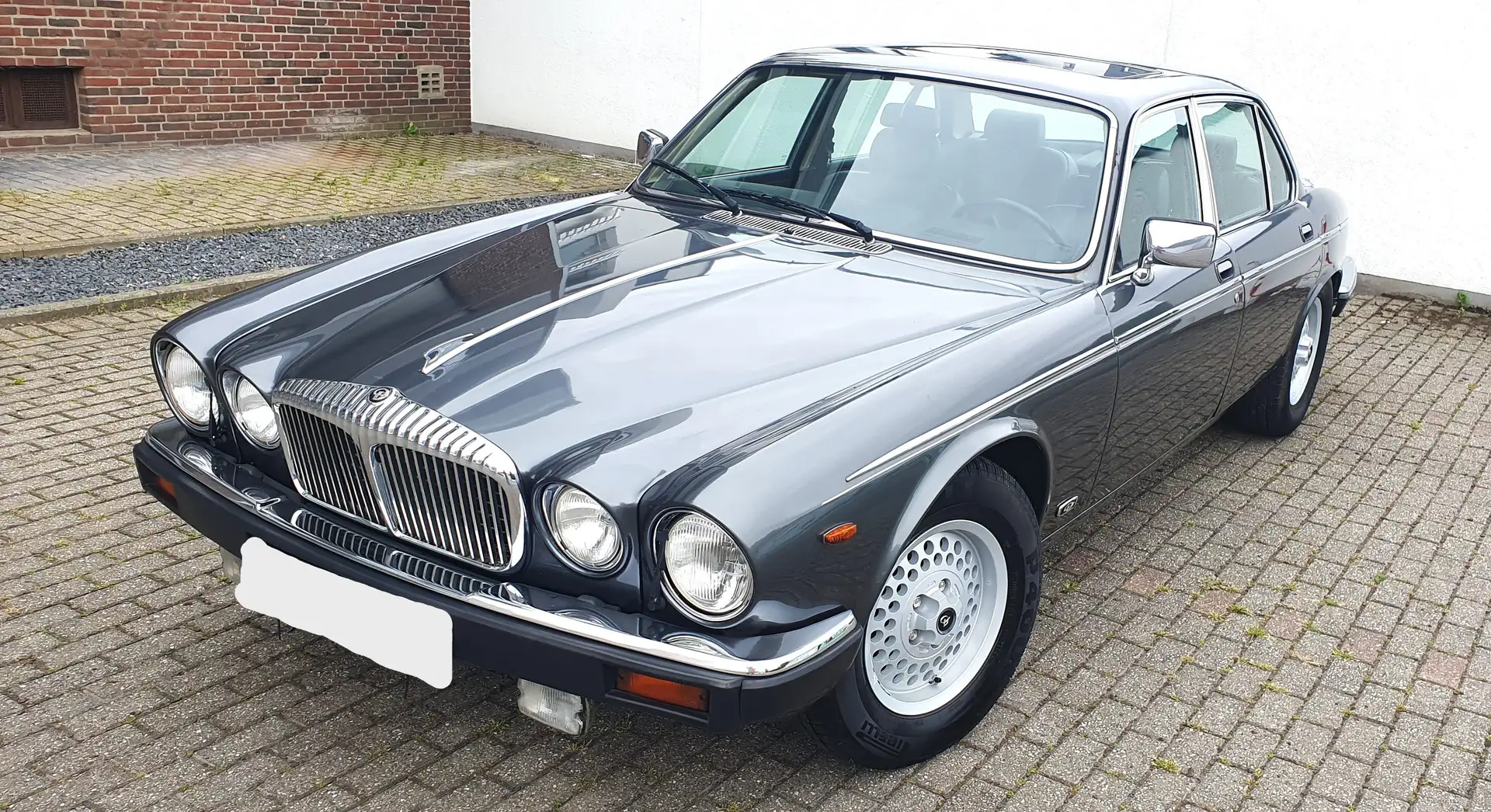 Jaguar Daimler Daimler Automatik Double Six 5.3 V12 Serie 3. Top! - 1