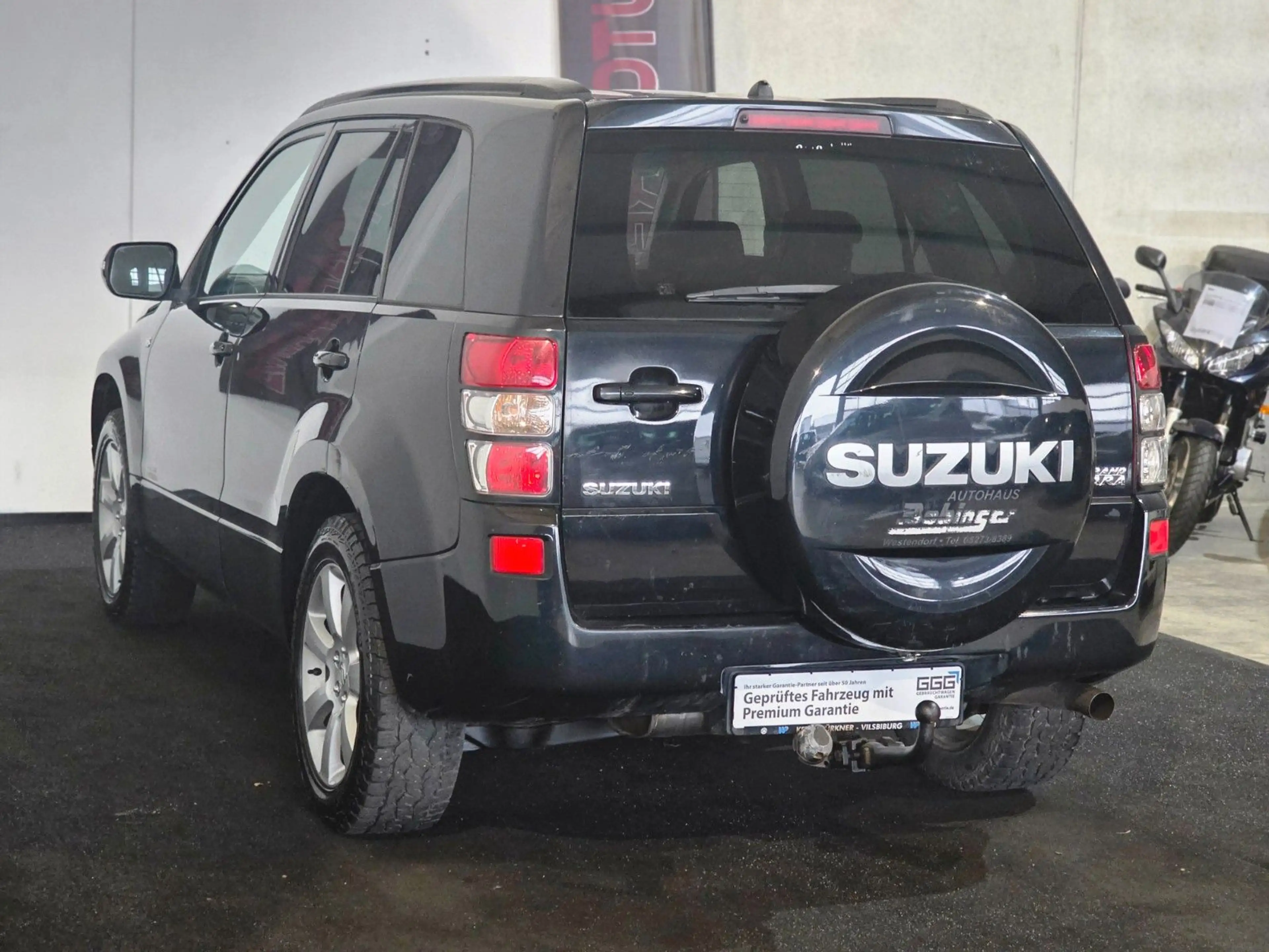 Suzuki Grand Vitara 3.2 V6 20 Jahre 4X4|XENON|AUTOMATIK — photo 8