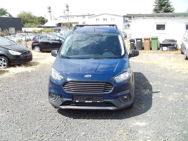 Ford Transit Courier Trend* Euro 6d *