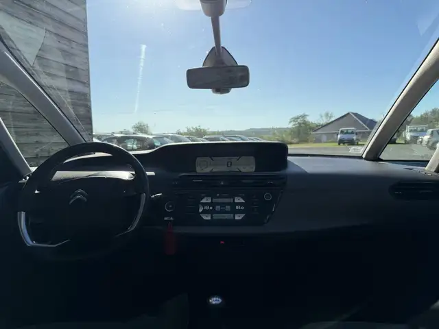 Citroen C4 Picasso view 14