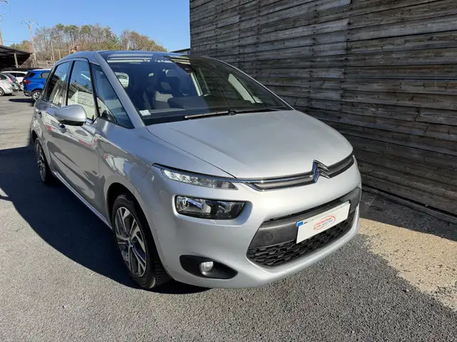 Citroen C4 Picasso view 9