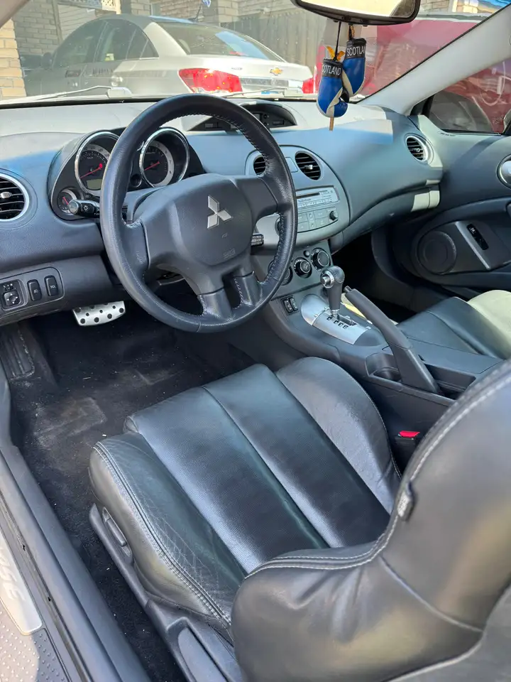 Mitsubishi Eclipse снимка Mitsubishi Eclipse