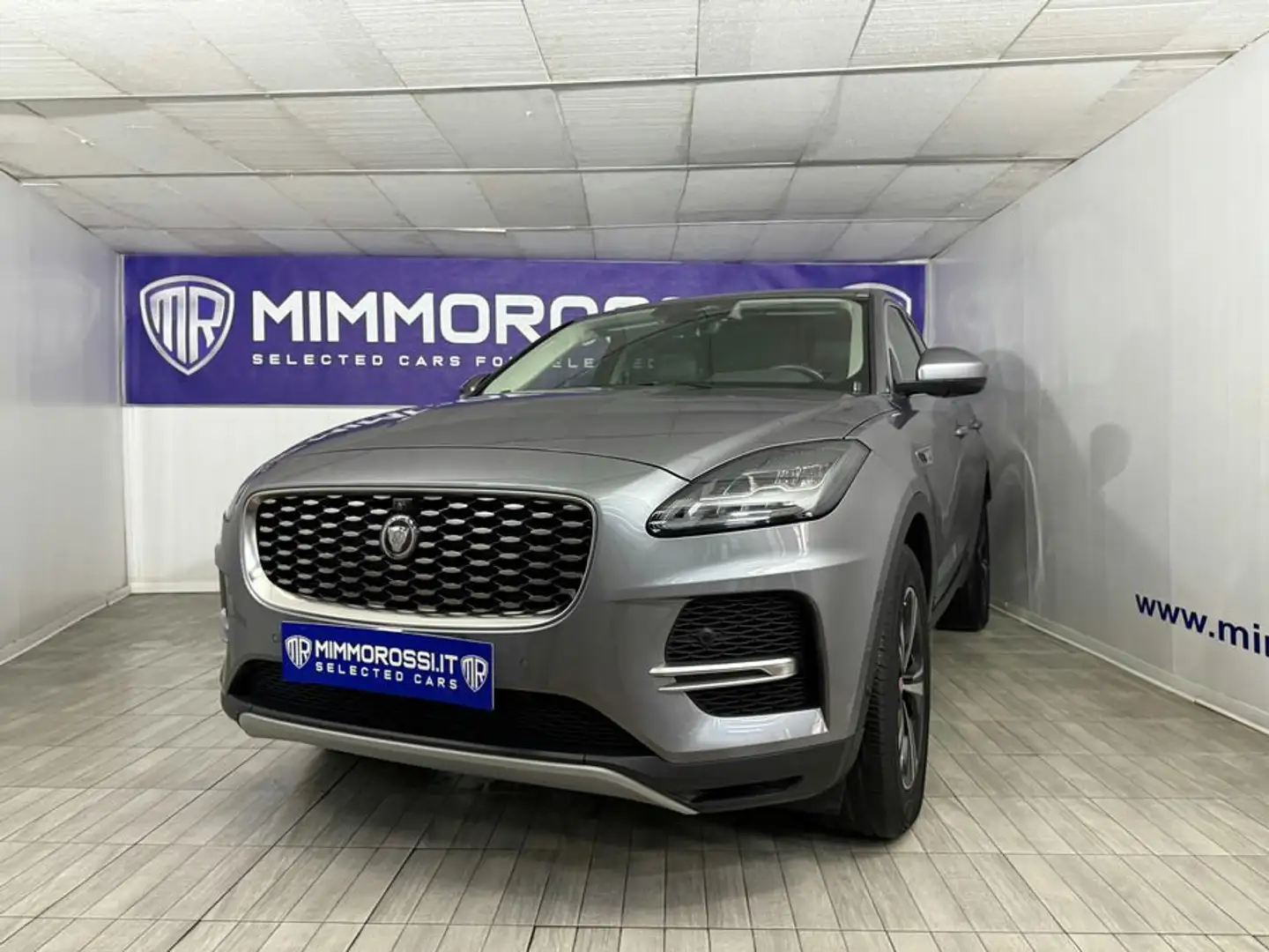 Jaguar E-Pace Ibrid S AWD auto Uniproprietario KM CERTIFICATI Gris - 2