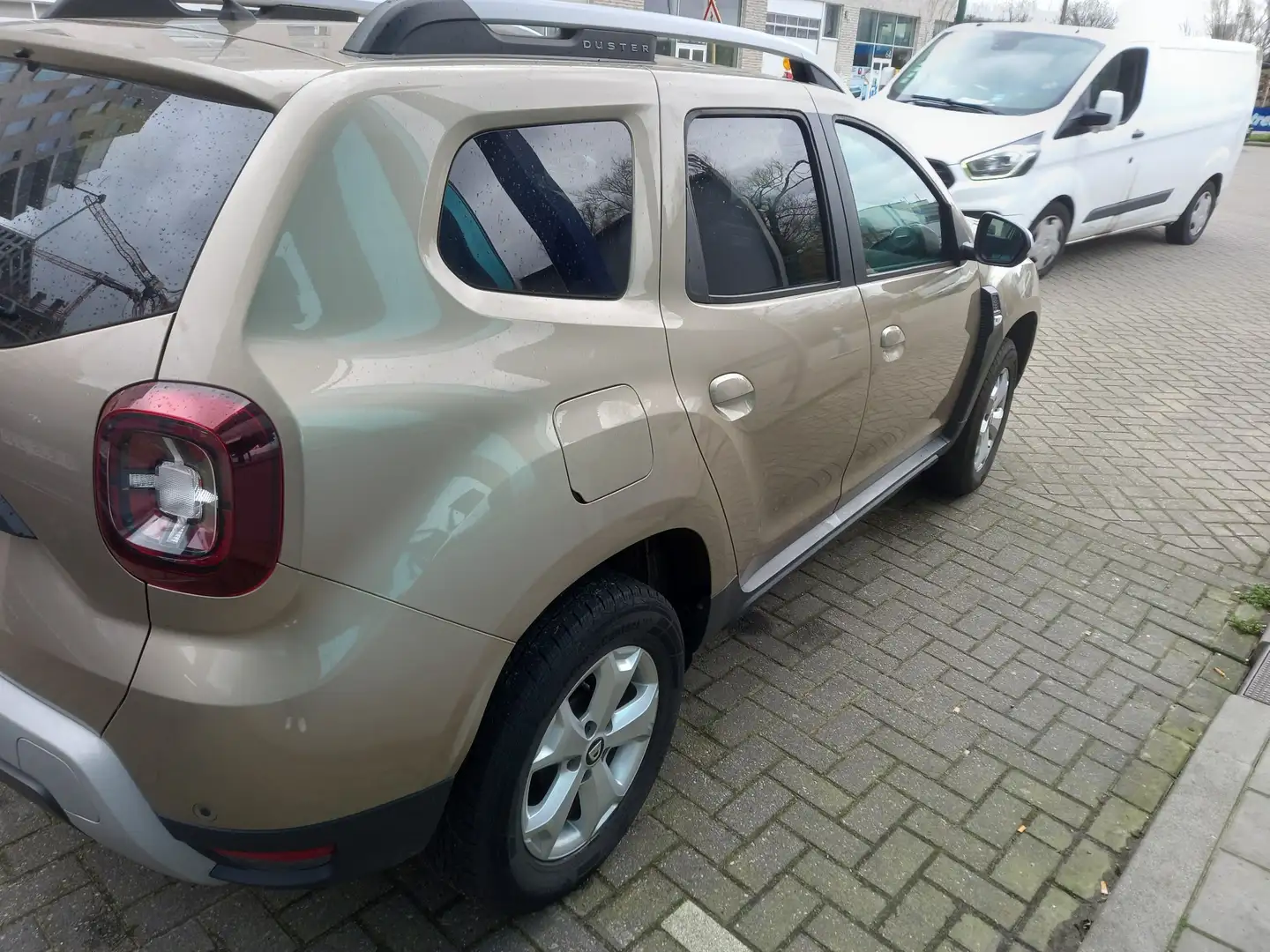 Dacia Duster 1.6i 4x2 Brun - 1