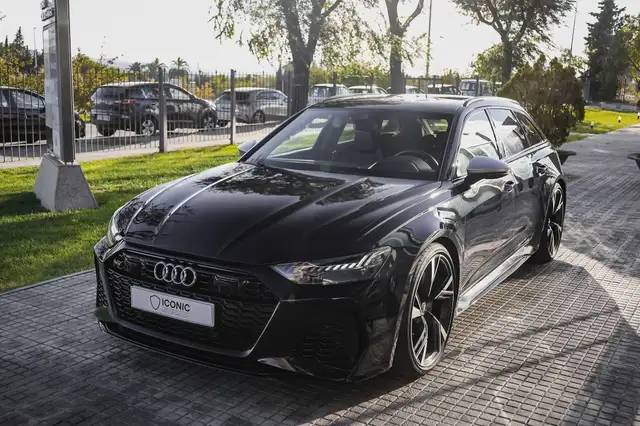 Audi RS6 view 9