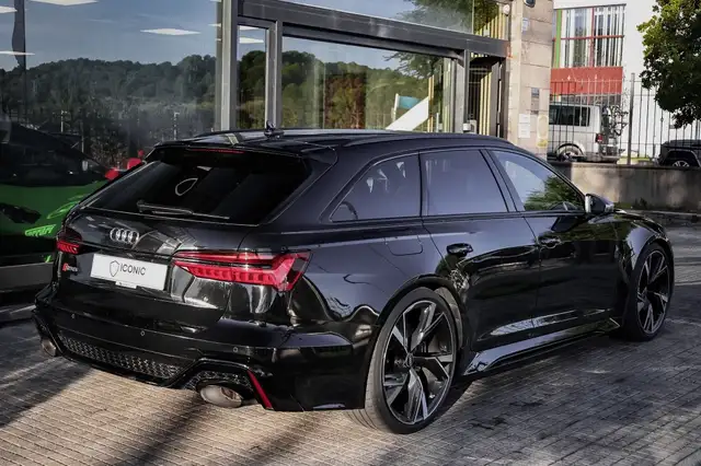 Audi RS6 view 6