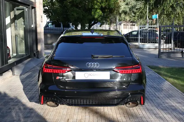 Audi RS6 view 7