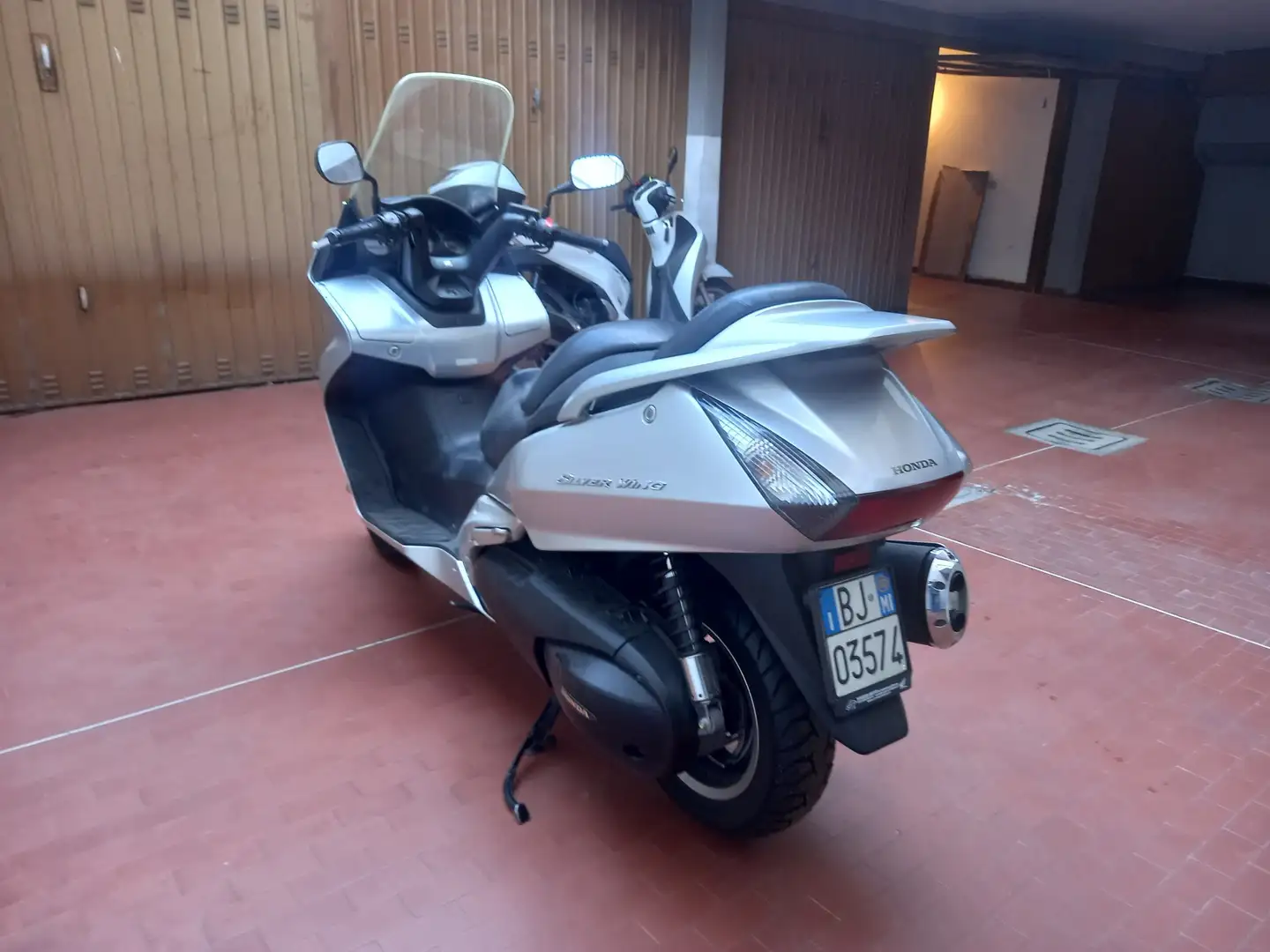 Honda Silver Wing Argintiu - 2