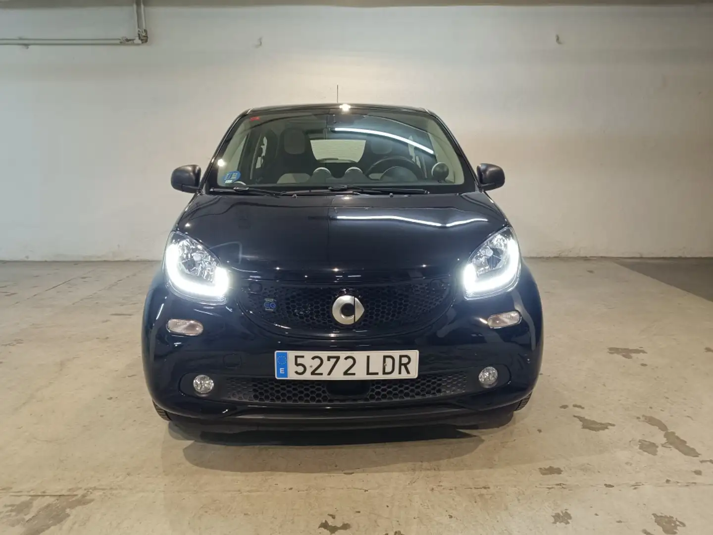 smart forFour EQ Passion Negro - 2