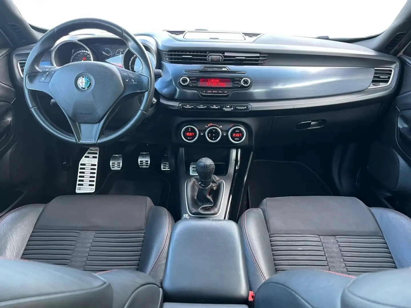 Alfa Romeo Giulietta 1.6JTDm Distinctive Blanco - 2