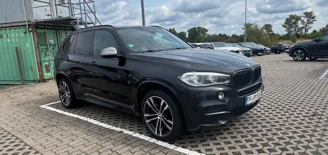 BMW X5 X5 view 3