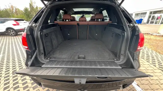 BMW X5 X5 view 8