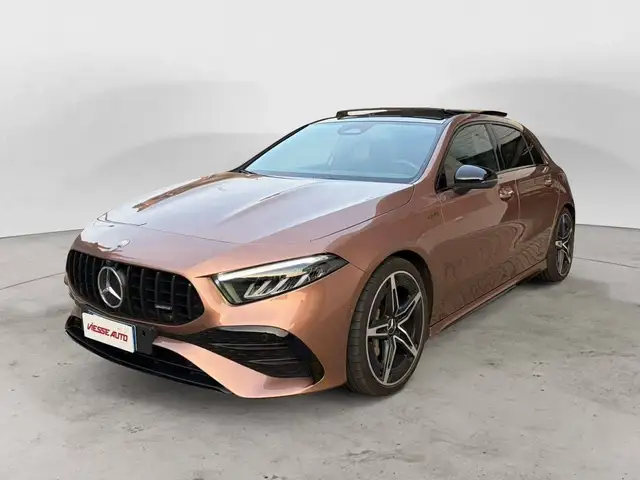 Mercedes-Benz A 35 AMG 4matic auto | RESTYLING, ROSE GOLD, TETTO, MANETTINO