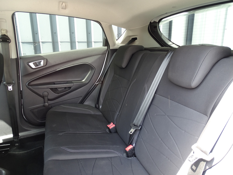 Ford Fiesta 1.0 EcoBoost Hot Hatch | Navi | Bluetooth — photo 7