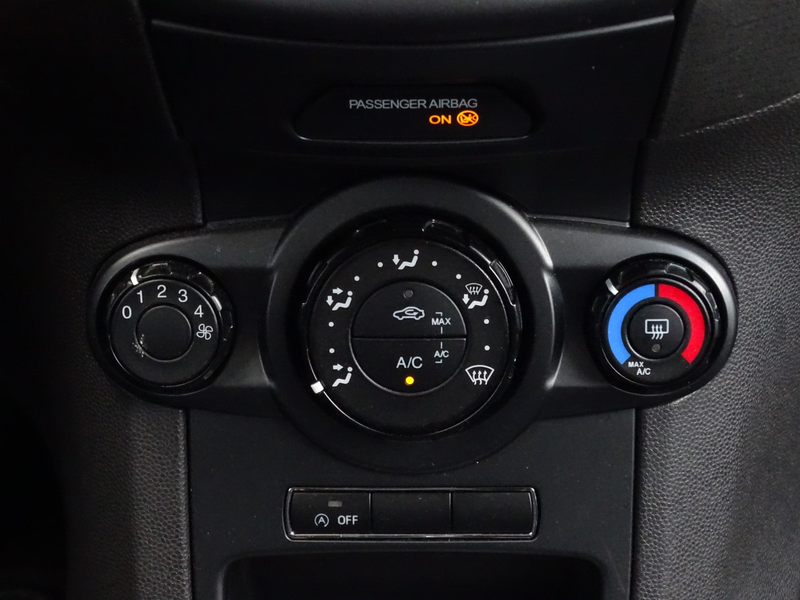 Ford Fiesta 1.0 EcoBoost Hot Hatch | Navi | Bluetooth — photo 16