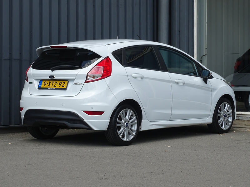 Ford Fiesta 1.0 EcoBoost Hot Hatch | Navi | Bluetooth — photo 3
