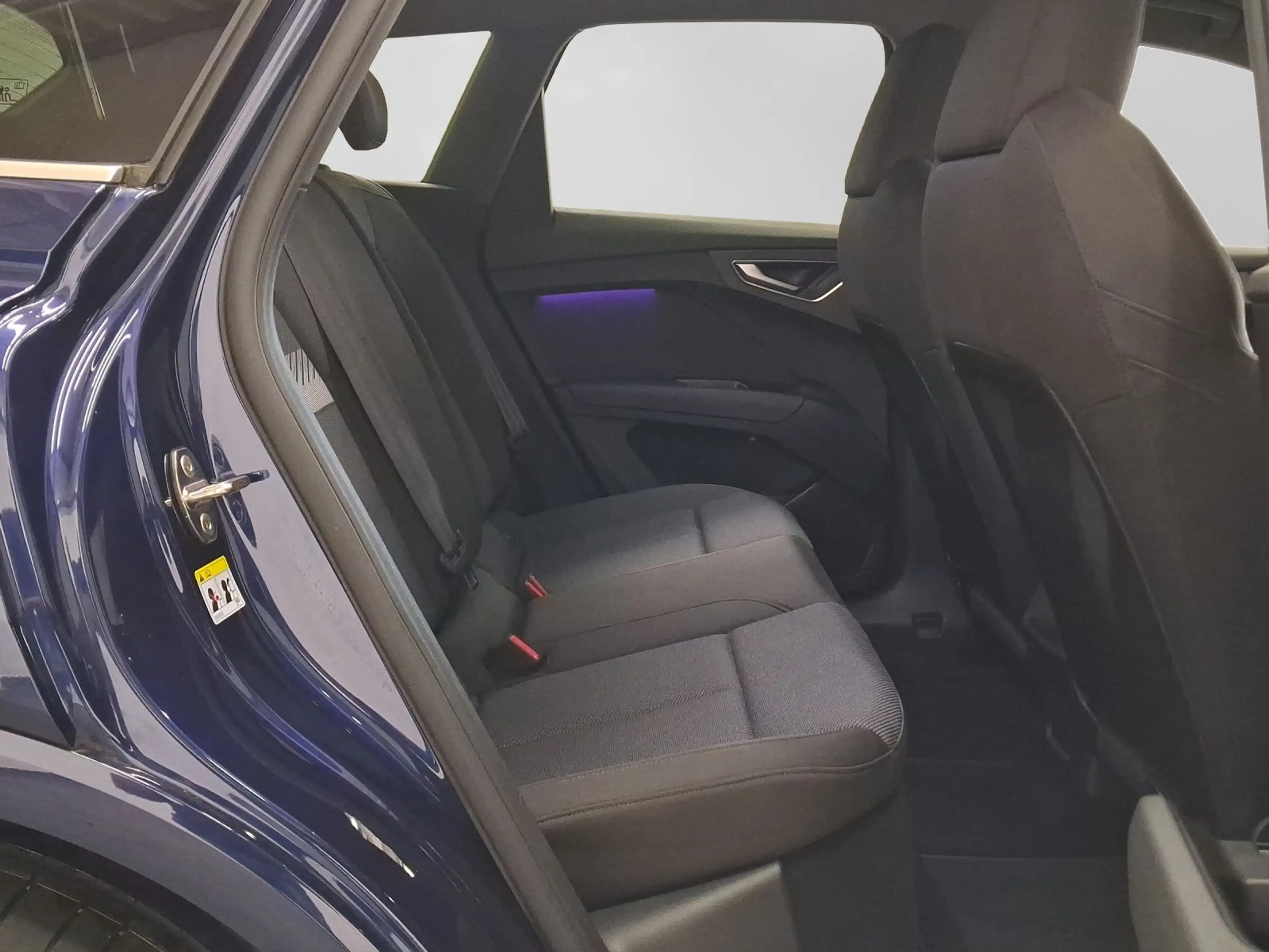 Audi Q4 e-tron 35 NAVI+ PRIVACY VIRTUAL LM20 — photo 6