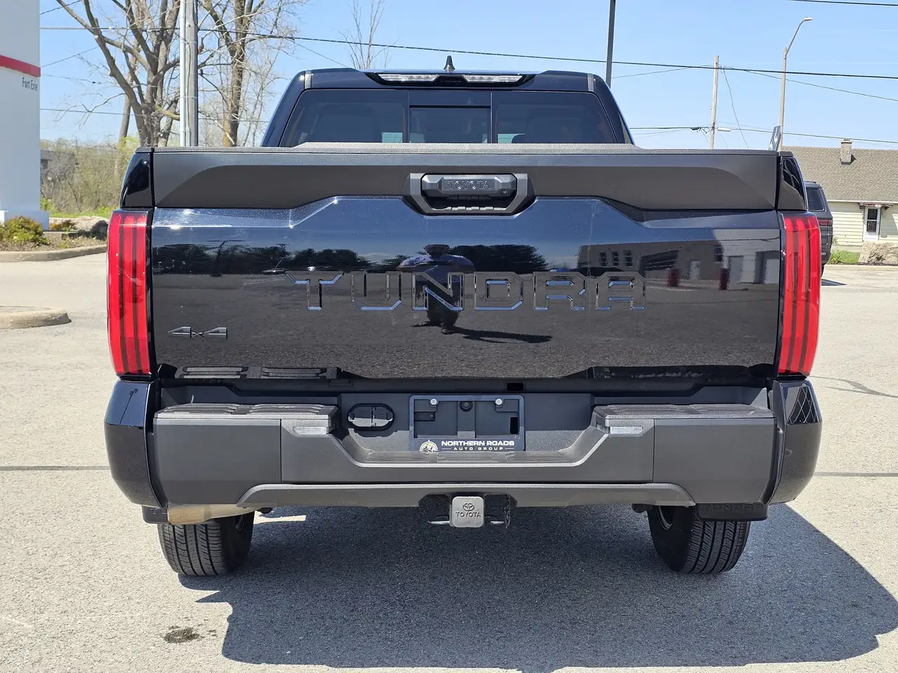 Toyota Tundra снимка Toyota Tundra