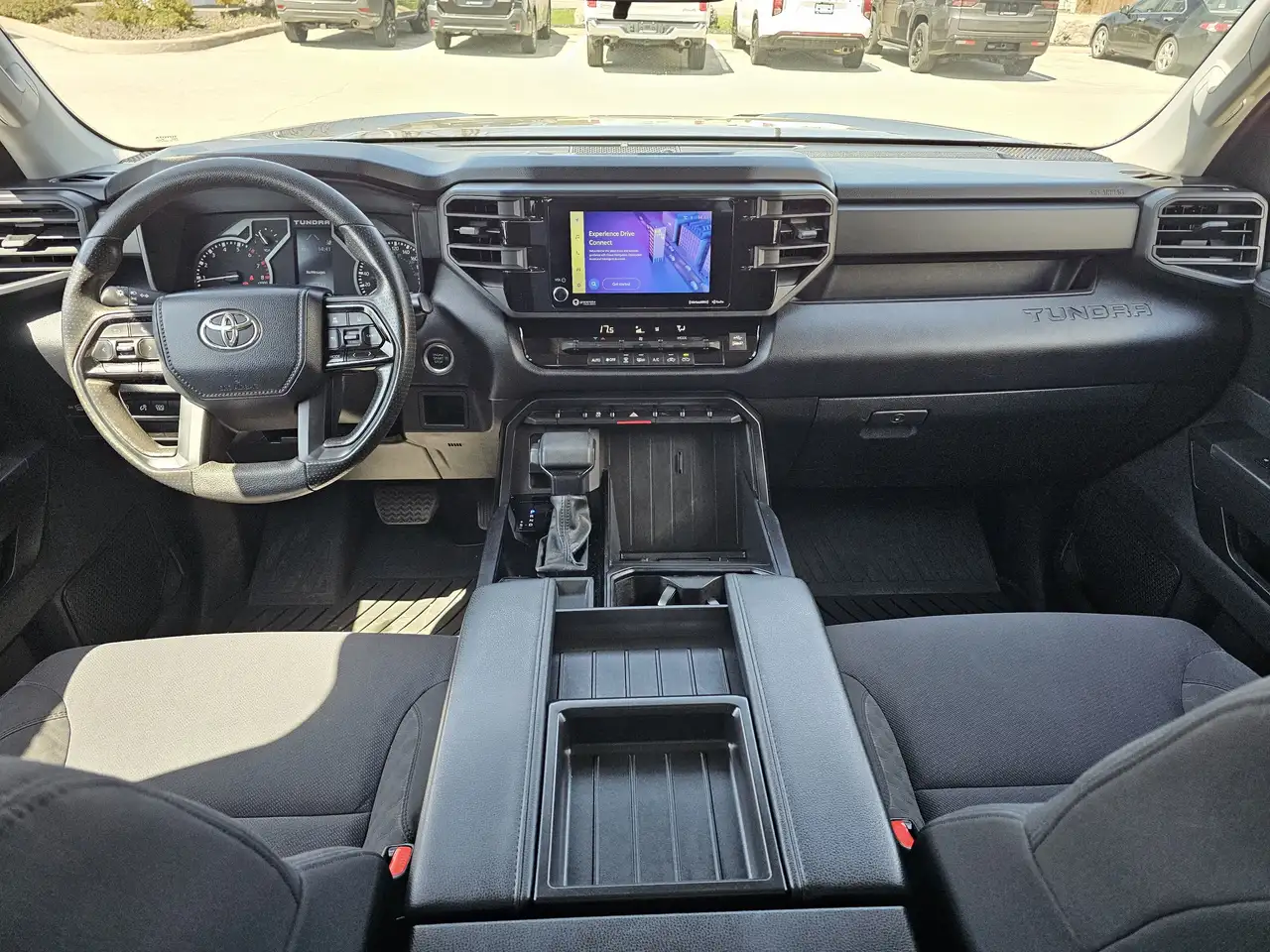 Toyota Tundra снимка Toyota Tundra
