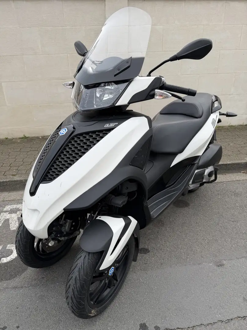 Piaggio MP3 300 Blanco - 1