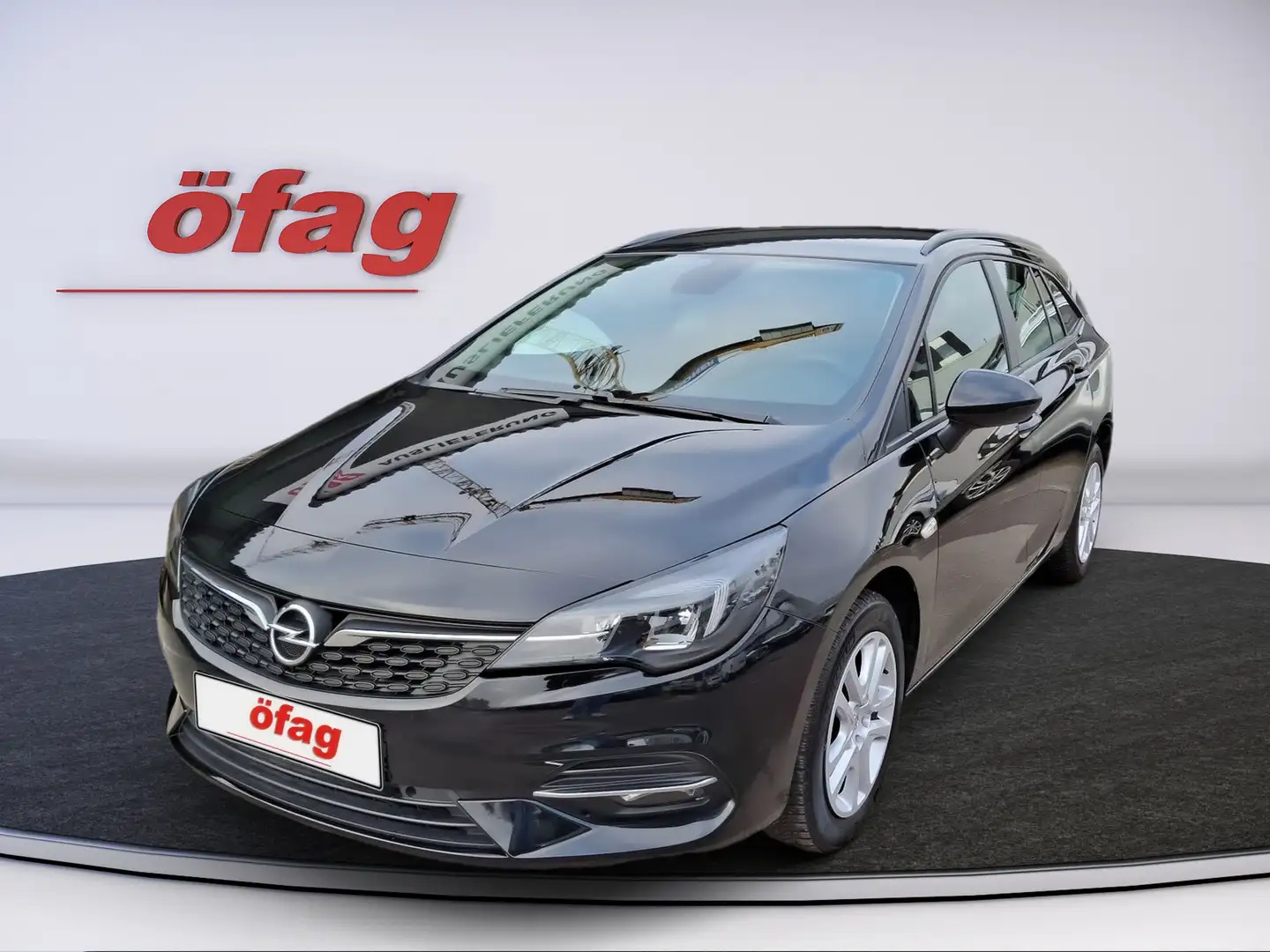 Opel Astra ST 1.2 Turbo Direct Inj. Edition Schwarz - 2