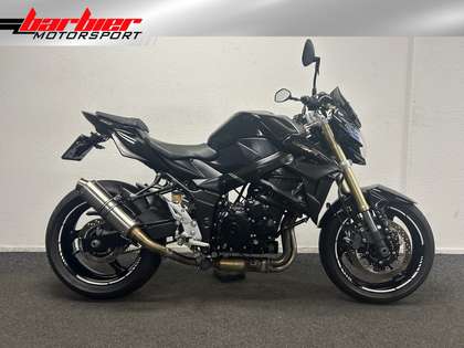 Suzuki GSR 750