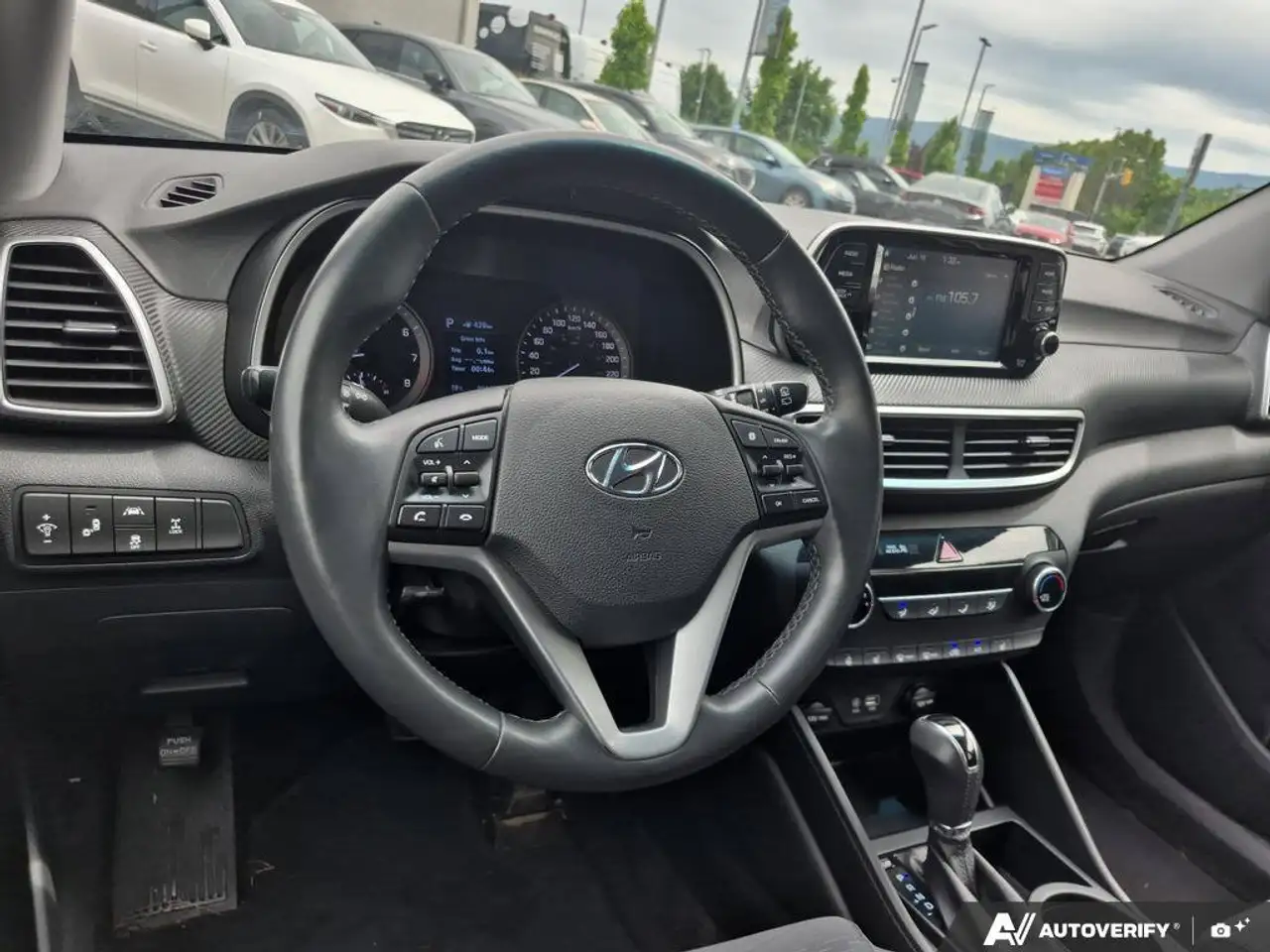 Hyundai TUCSON photo Hyundai TUCSON
