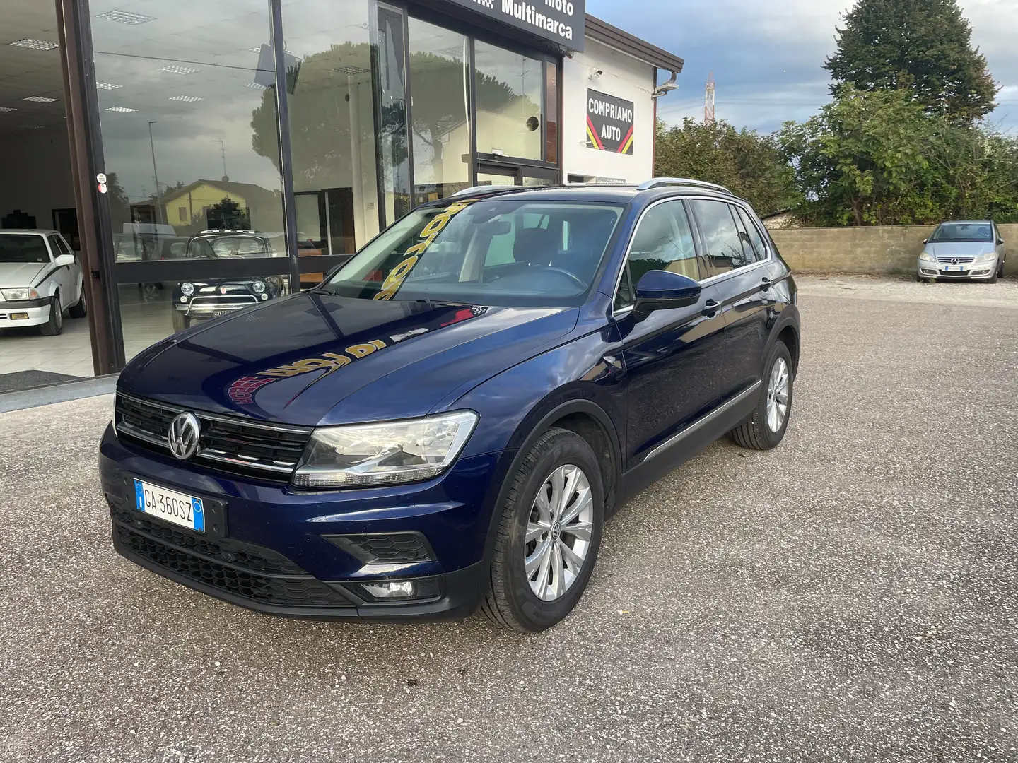 Volkswagen Tiguan Tiguan II 2.0 tdi Business 150cv dsg Blu/Azzurro - 1