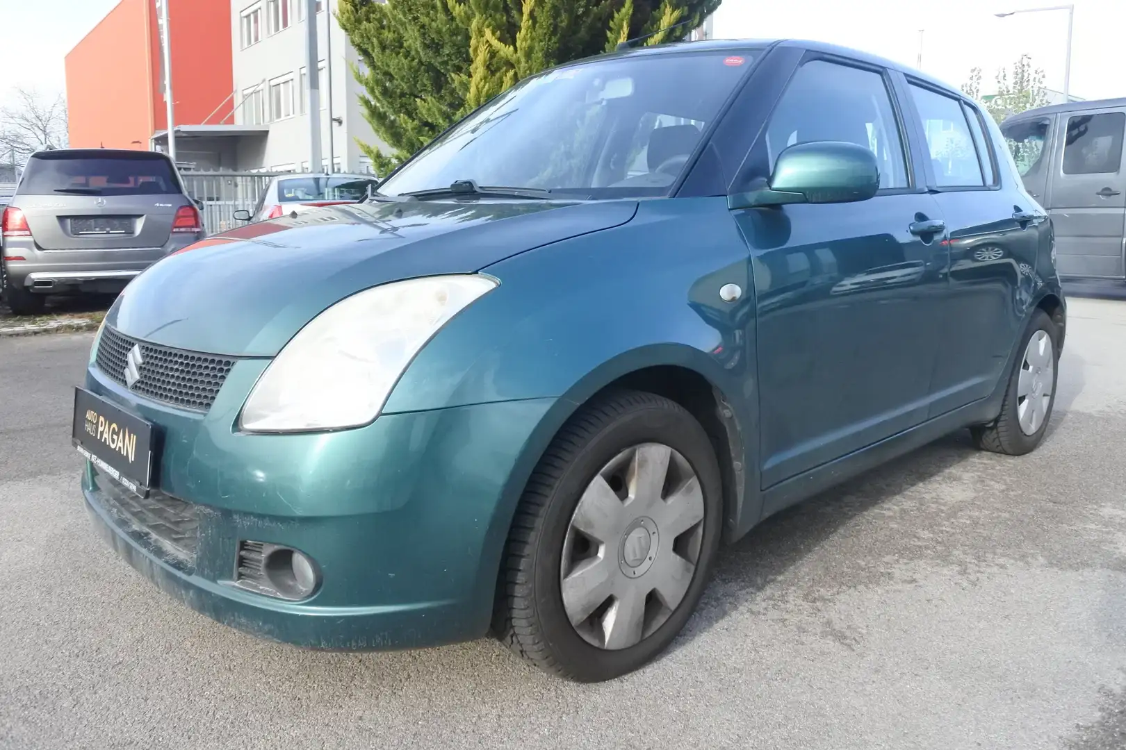 Suzuki Swift Swift 1,5 GL deluxe+ Aut./1.BESITZ Grün - 2