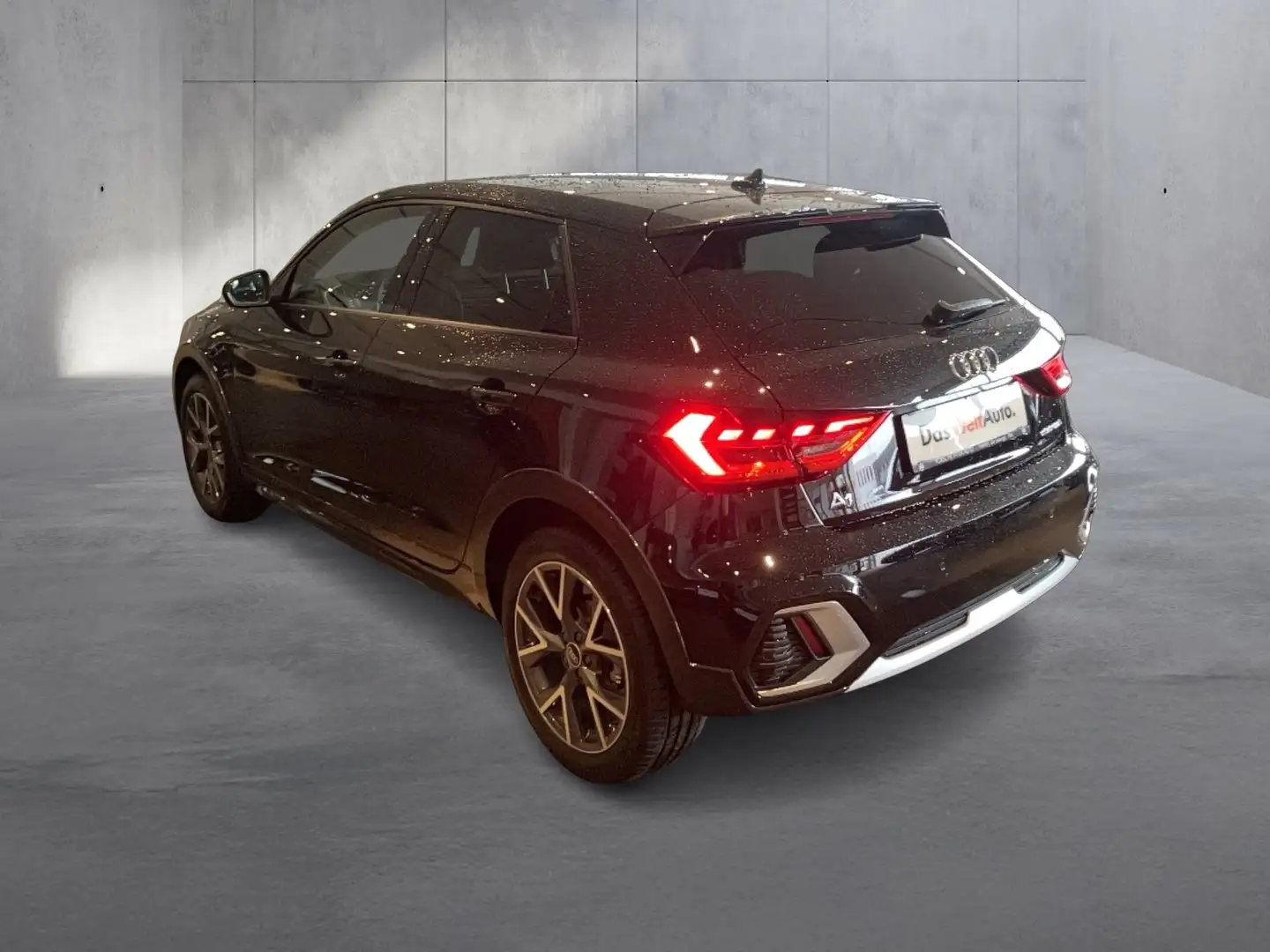 Audi A1 30 TFSI intense Schwarz - 2