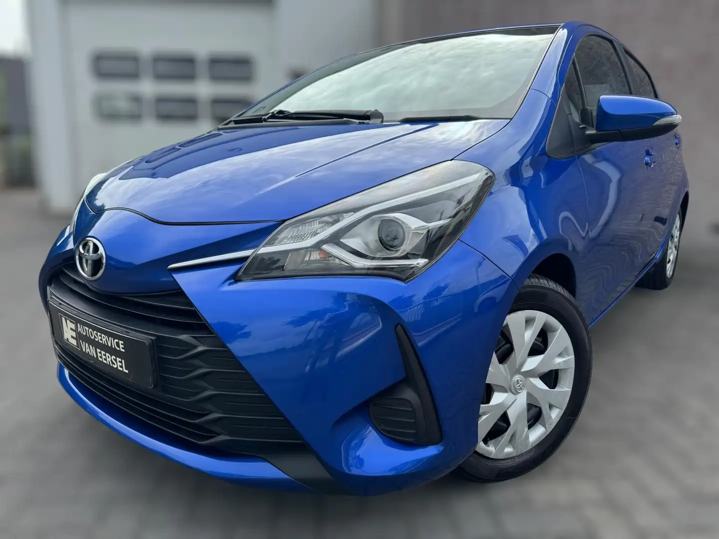 Toyota Yaris 1.5 VVT-i Aspiration DEALER ONDERHOUDEN / NL AUTO Blauw - 1
