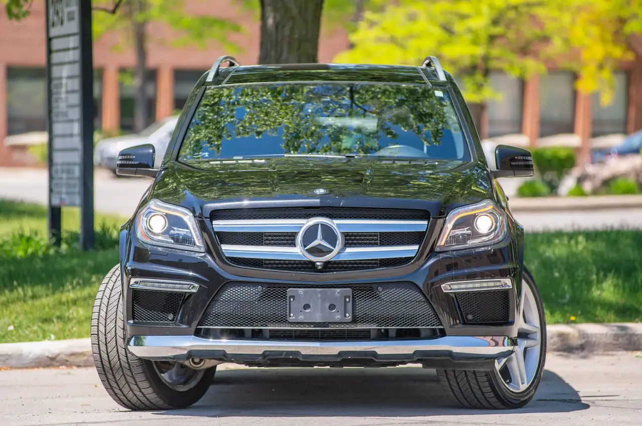 Mercedes-Benz GL-Class снимка Mercedes-Benz GL-Class