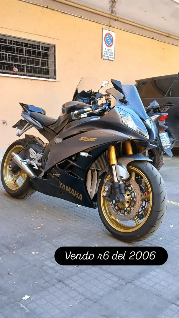 Yamaha YZF-R6 Gri - 1